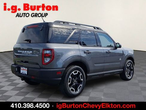 Used 2022 Ford Bronco Sport Outer Banks w/ Tech Package AWD/4WD image 6