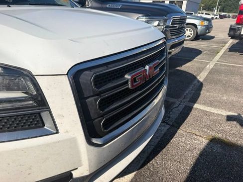 Used 2016 GMC Acadia SLT w/ Open Road Package AWD/4WD image 9