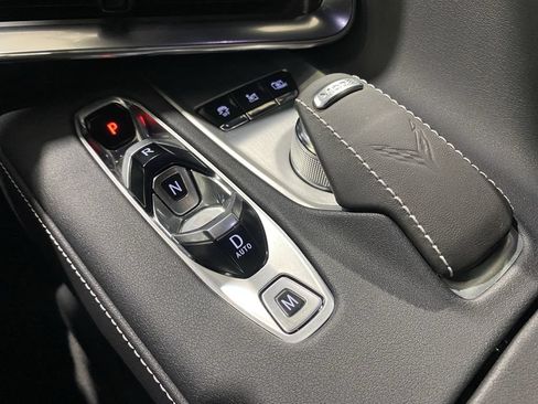 Used 2024 Chevrolet Corvette Stingray Preferred Cpe w/ Z51 Performance Package RWD image 9