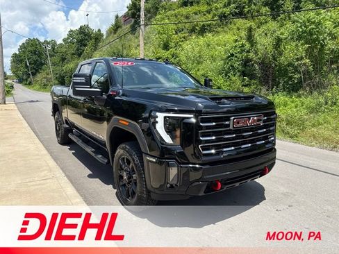 Used 2024 GMC Sierra 2500 AT4 w/ AT4 Premium Plus Package AWD/4WD image 1