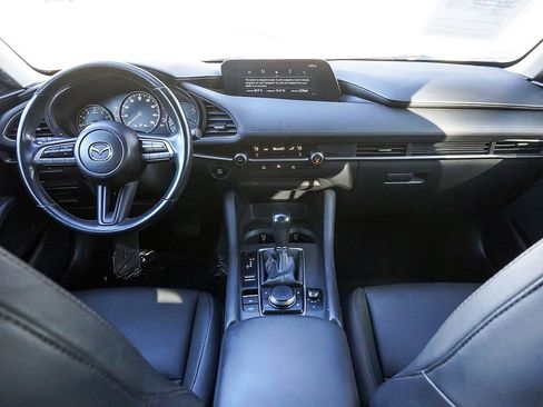 Used 2020 MAZDA MAZDA3 Select image 34