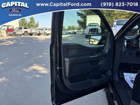 Certified 2022 Ford F150 XLT w/ Equipment Group 302A High image 20