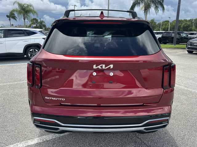Used 2023 Kia Sorento EX w/ Panoramic Sunroof Package FWD image 7