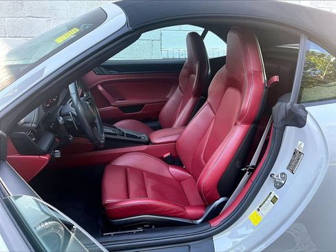 Certified 2022 Porsche 911 Carrera GTS RWD image 5