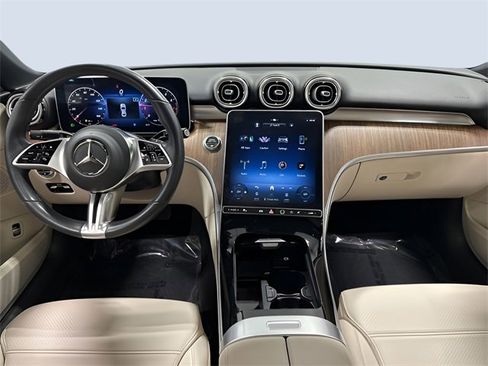Certified 2022 Mercedes-Benz C 300 4MATIC Sedan image 13