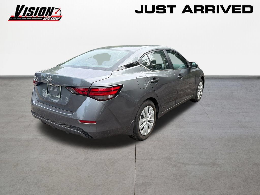 Used 2025 Nissan Sentra S FWD image 5