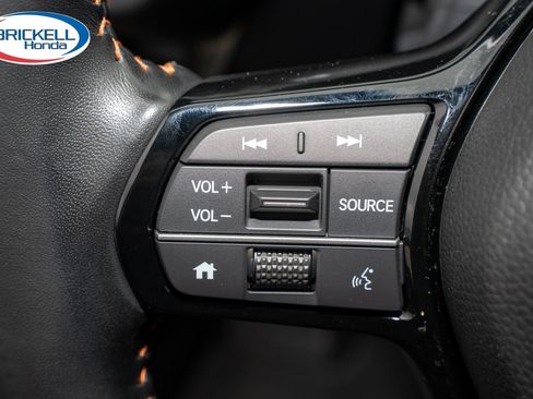 Certified 2025 Honda HR-V Sport image 31