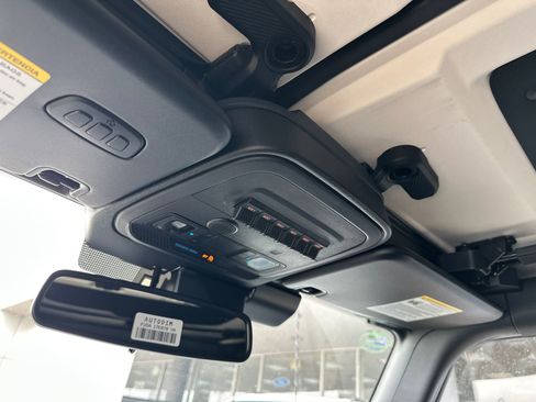 New 2025 Ford Bronco Badlands image 35