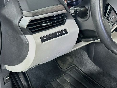 Used 2024 Nissan Altima 2.5 SL FWD image 17