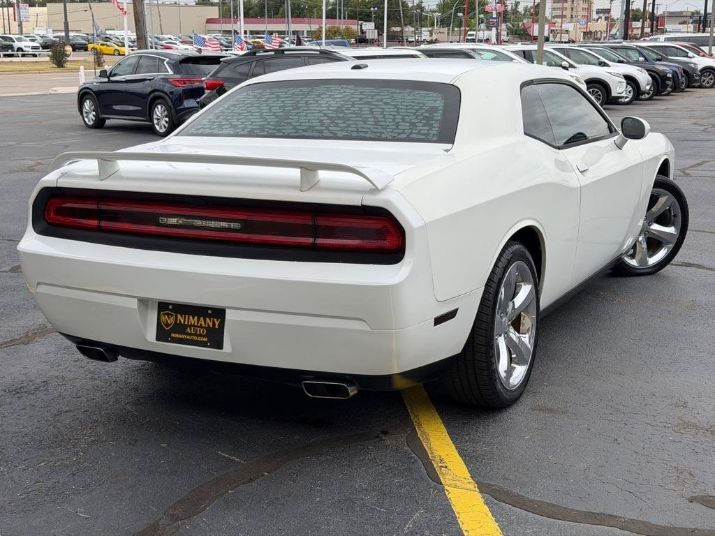 Used 2012 Dodge Challenger SXT Plus RWD image 37