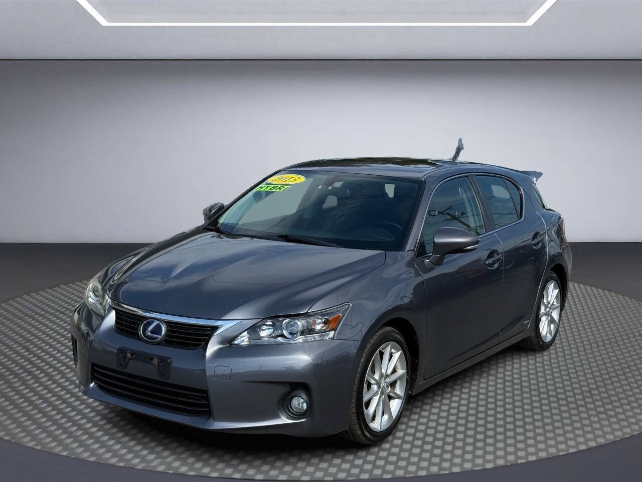 Used 2013 Lexus CT 200h FWD image 3