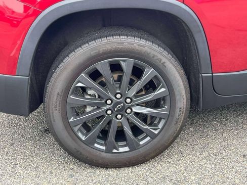 Used 2023 Chevrolet Traverse RS AWD/4WD image 11