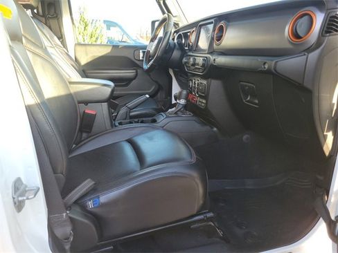 Used 2021 Jeep Gladiator Mojave image 13