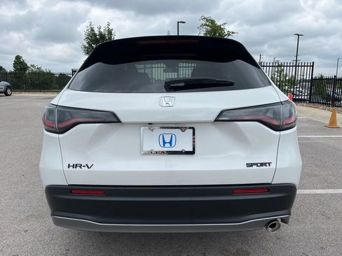 Certified 2026 Honda HR-V Sport image 5