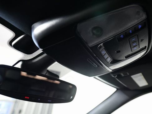 Used 2024 Dodge Durango GT image 32