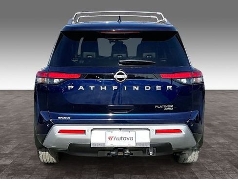 Used 2023 Nissan Pathfinder Platinum image 5