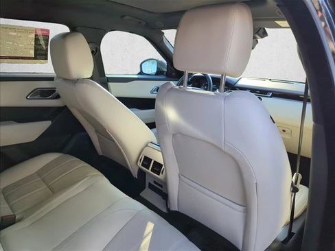 Used 2023 Land Rover Range Rover Velar R-Dynamic S image 21