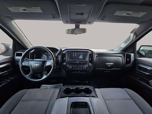 Used 2018 Chevrolet Silverado 1500 Custom w/ Trailering Package image 20