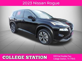 Used 2023 Nissan Rogue SV FWD video 1