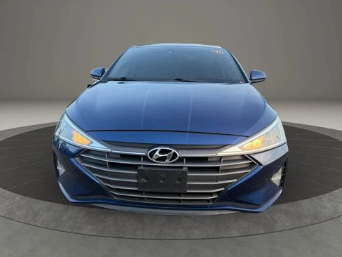 Used 2020 Hyundai Elantra SEL FWD image 2