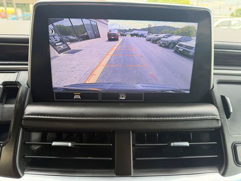 Used 2021 Chevrolet Tahoe Z71 AWD/4WD image 15