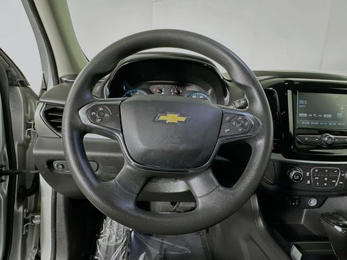 Used 2019 Chevrolet Traverse LS FWD image 15