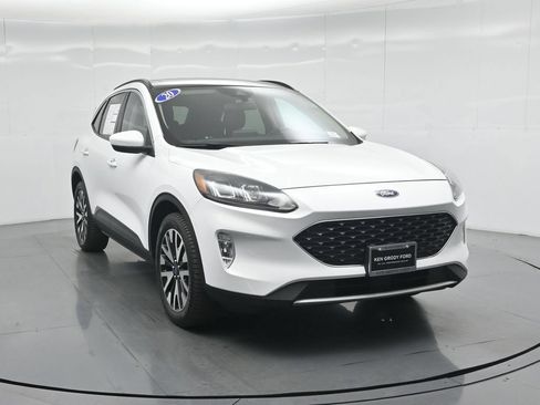 Certified 2020 Ford Escape SEL AWD/4WD image 52