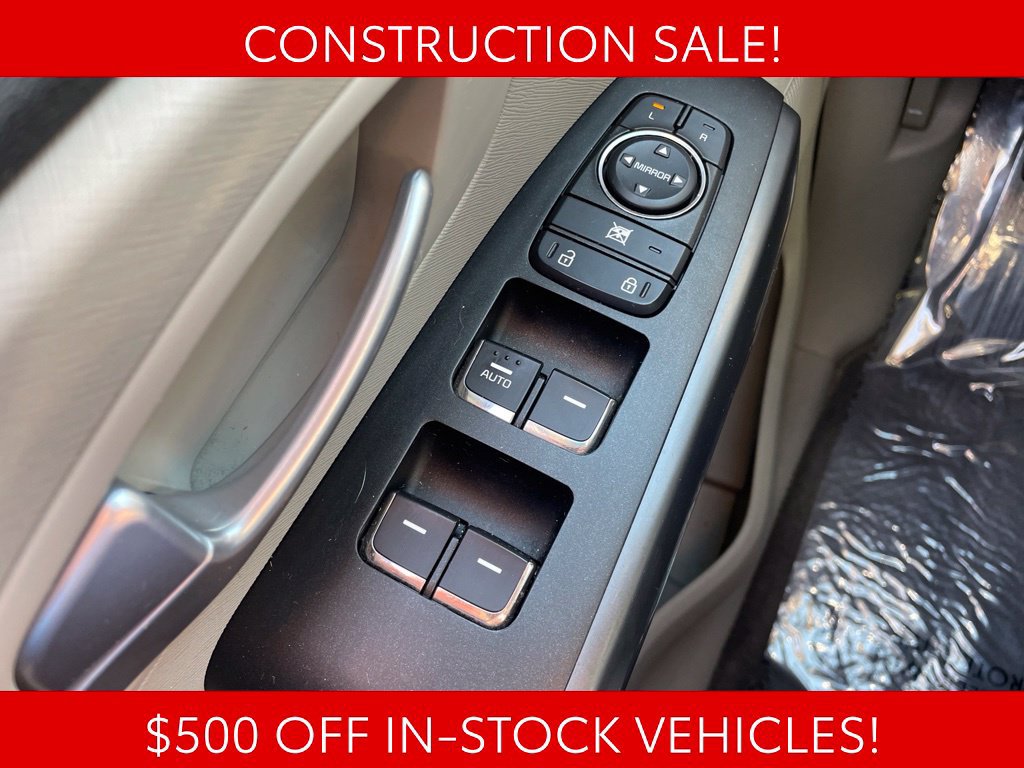 Used 2020 Kia Sedona LX FWD image 22