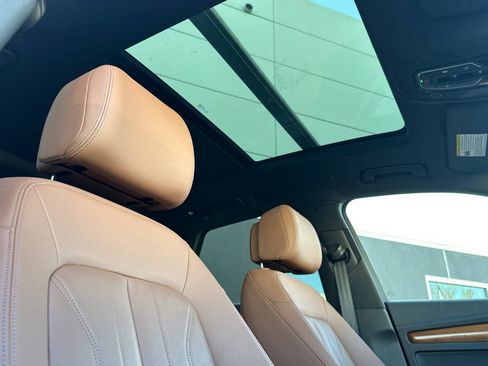 Used 2021 Audi Q5 2.0T Premium w/ Convenience Package image 17