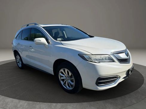 Used 2017 Acura RDX AWD image 3