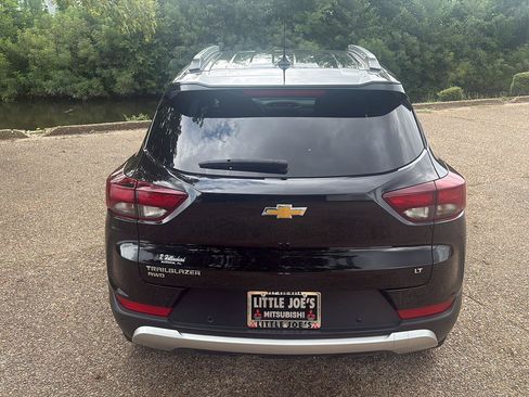Used 2023 Chevrolet TrailBlazer LT w/ Convenience Package AWD/4WD image 7