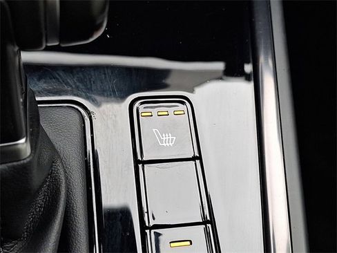 Used 2023 Kia Niro EX image 24