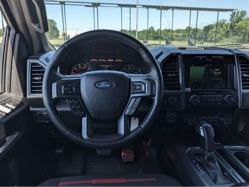 Used 2017 Ford F150 XLT w/ Equipment Group 302A Luxury AWD/4WD image 30