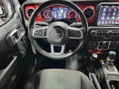 Used 2020 Jeep Wrangler Unlimited Rubicon AWD/4WD image 25