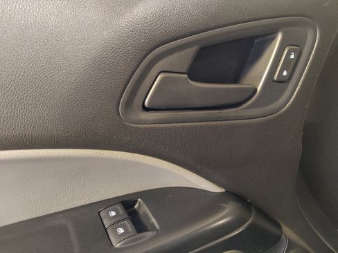 Used 2016 GMC Canyon 4x4 Extended Cab w/ Convenience Package image 27