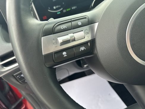 Certified 2025 Hyundai Tucson SEL image 18