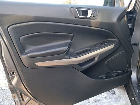 Used 2018 Ford EcoSport Titanium image 8