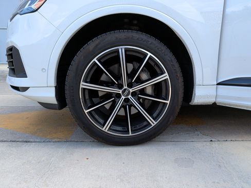 Used 2022 Audi Q7 3.0T Premium Plus AWD/4WD image 12