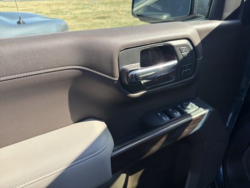 Used 2022 GMC Sierra 1500 SLT w/ SLT Premium Package image 15