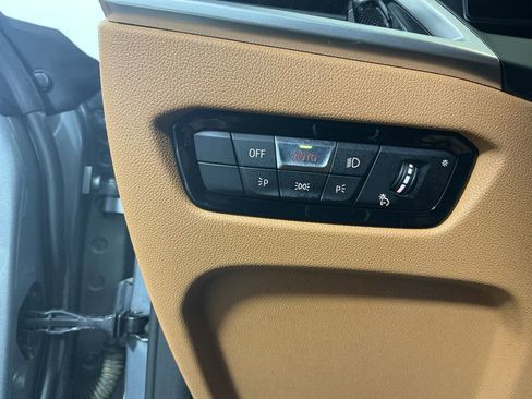 Certified 2025 BMW i4 eDrive40 w/ Premium Package image 18