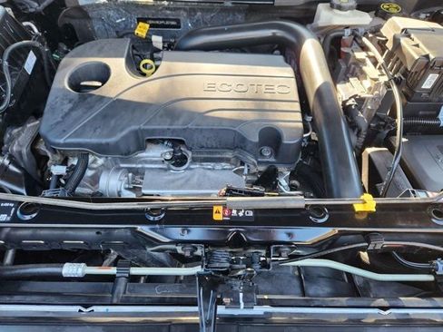 Used 2023 Chevrolet Equinox Premier image 31