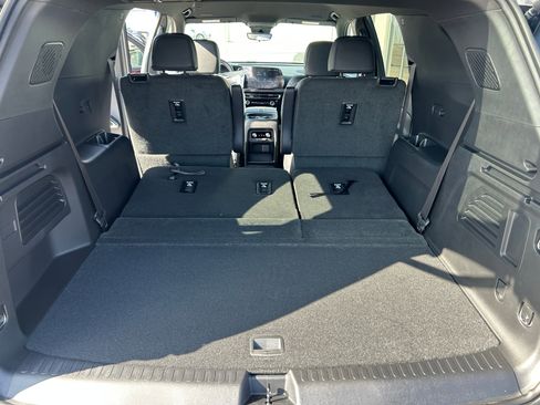 New 2026 Chevrolet Traverse Z71 image 39