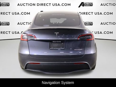 Used 2023 Tesla Model Y Performance AWD/4WD image 3
