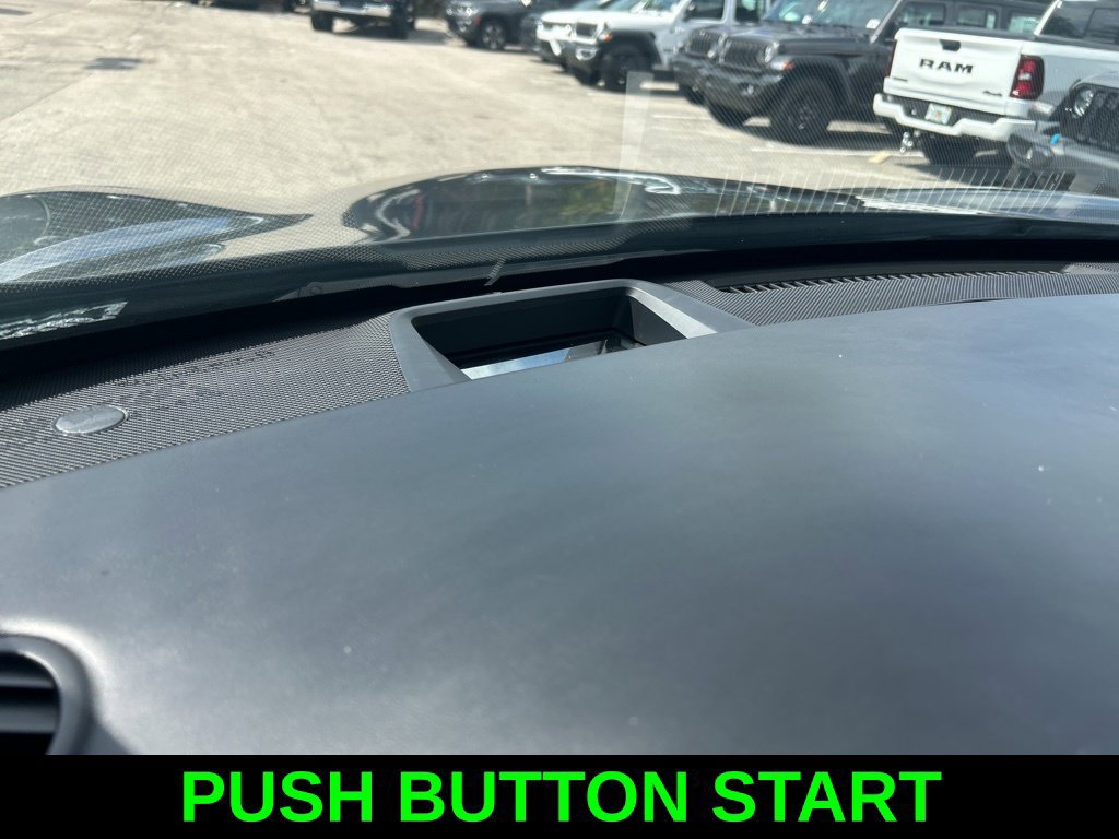 Used 2022 INFINITI QX50 Sensory FWD image 13