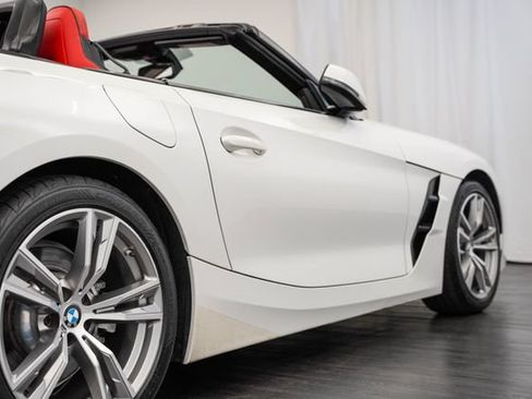 Used 2020 BMW Z4 sDrive30i w/ Premium Package RWD image 27