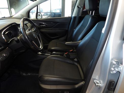 Used 2019 Buick Encore Preferred AWD/4WD image 25