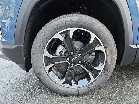 New 2026 Chevrolet Equinox LT image 8