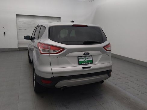 Used 2015 Ford Escape SE image 6