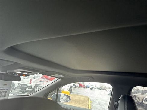 New 2025 Chevrolet Blazer EV LT image 45