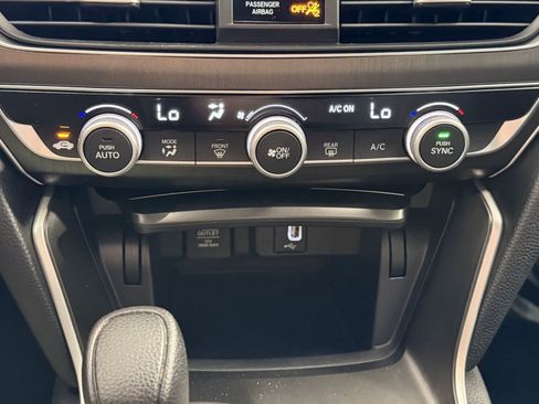 Used 2019 Honda Accord LX image 21